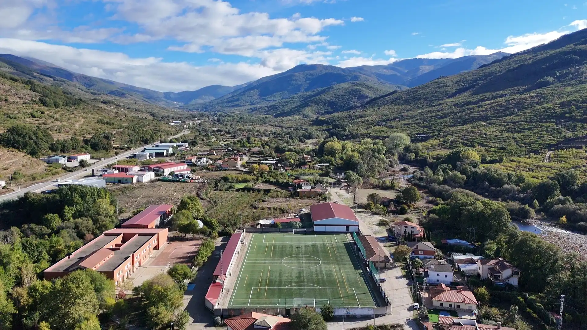Exterior view of Residential for sale in Cabezuela del Valle