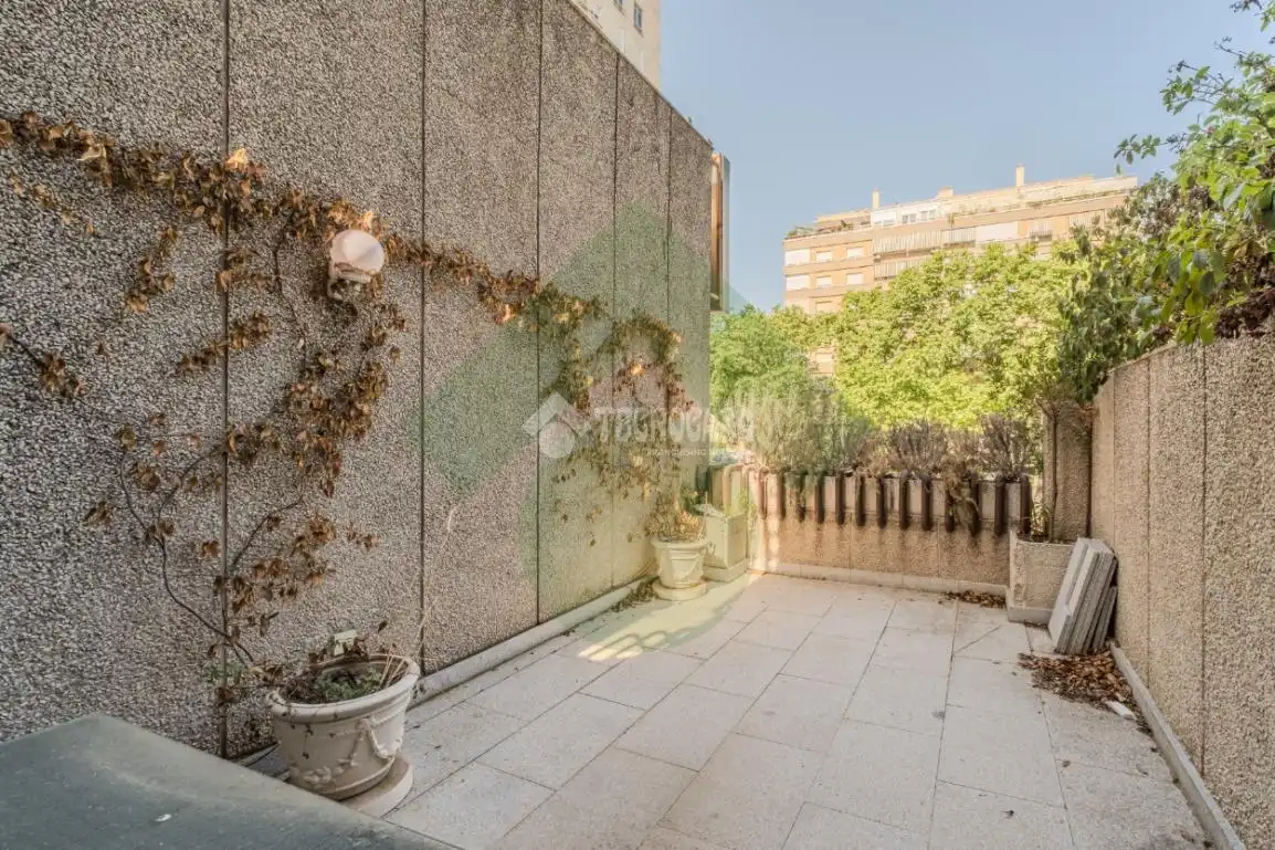 Terraza de Piso en venta en Madrid