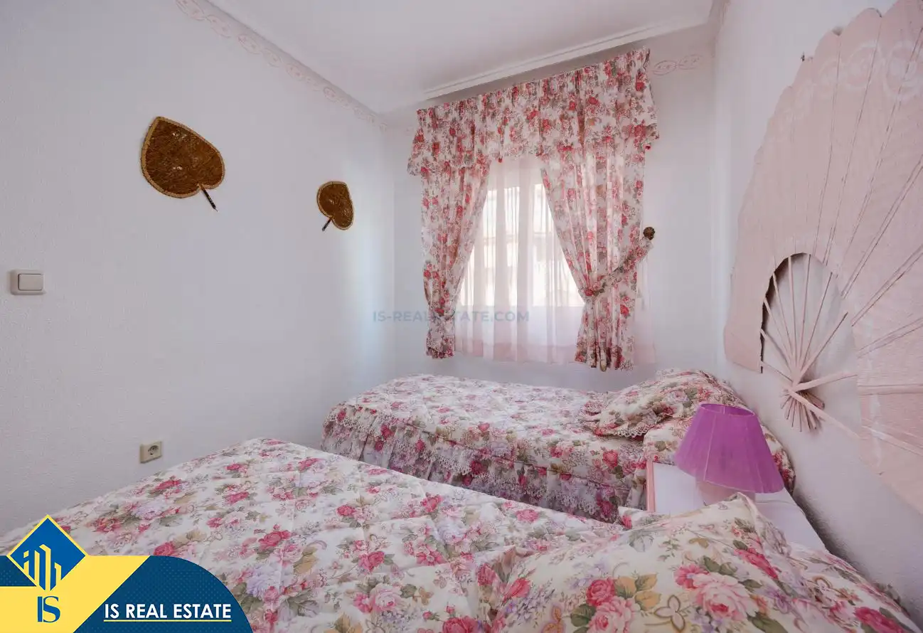Apartamento con piscina en venta en Playa de los Locos, imagen 18