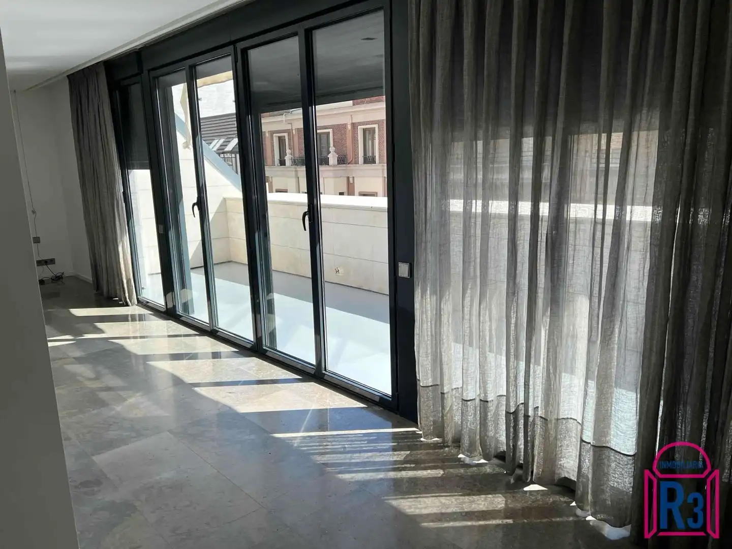 Terrasse von Wohnung zum Verkauf in León Capital  mit Heizung, Terrasse und Abstellraum