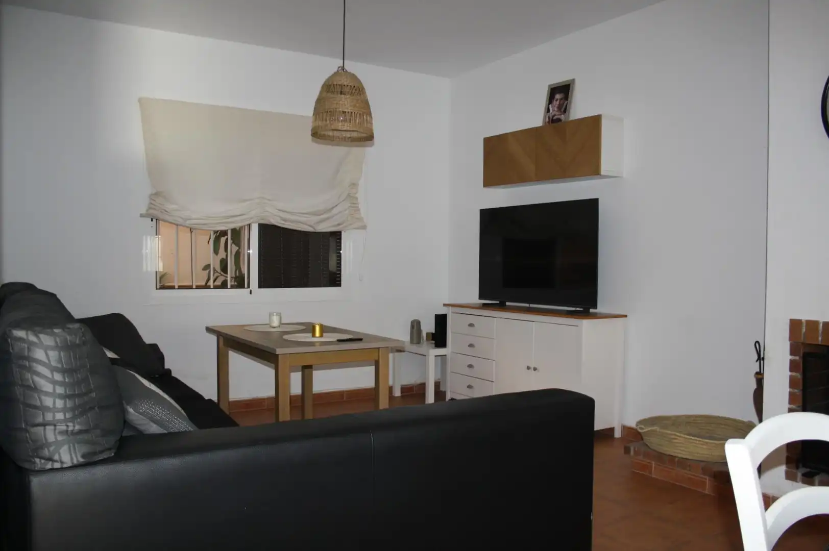 Sala d'estar de Casa adosada en venda en Carrión de los Céspedes
