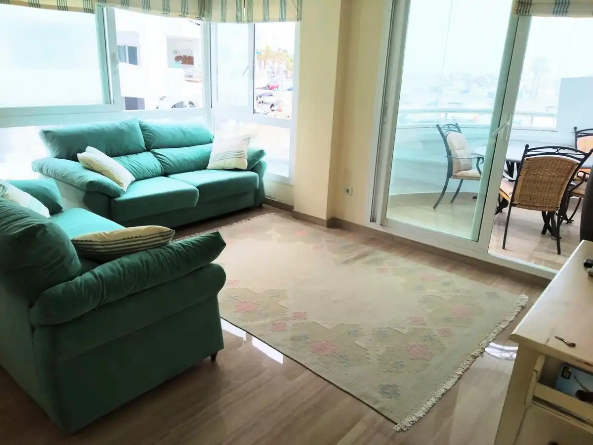 Apartamento con piscina en venta en Arroyo de la Miel, imagen 4