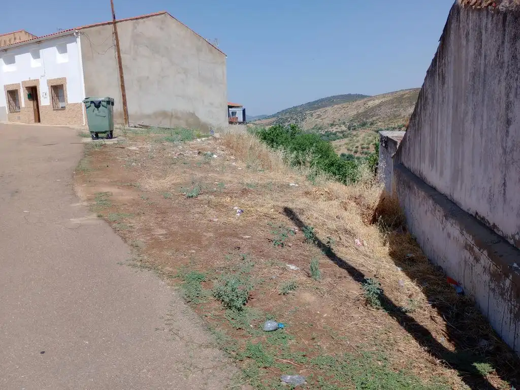 Houses for sale in Valle de la Serena  with Air Conditioner, Terrace and Storage room