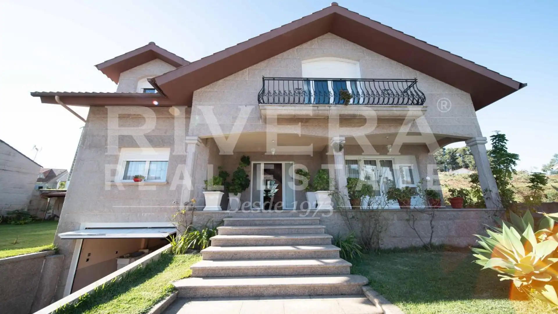 Exterior view of Houses for sale in A Illa de Arousa   with Heating