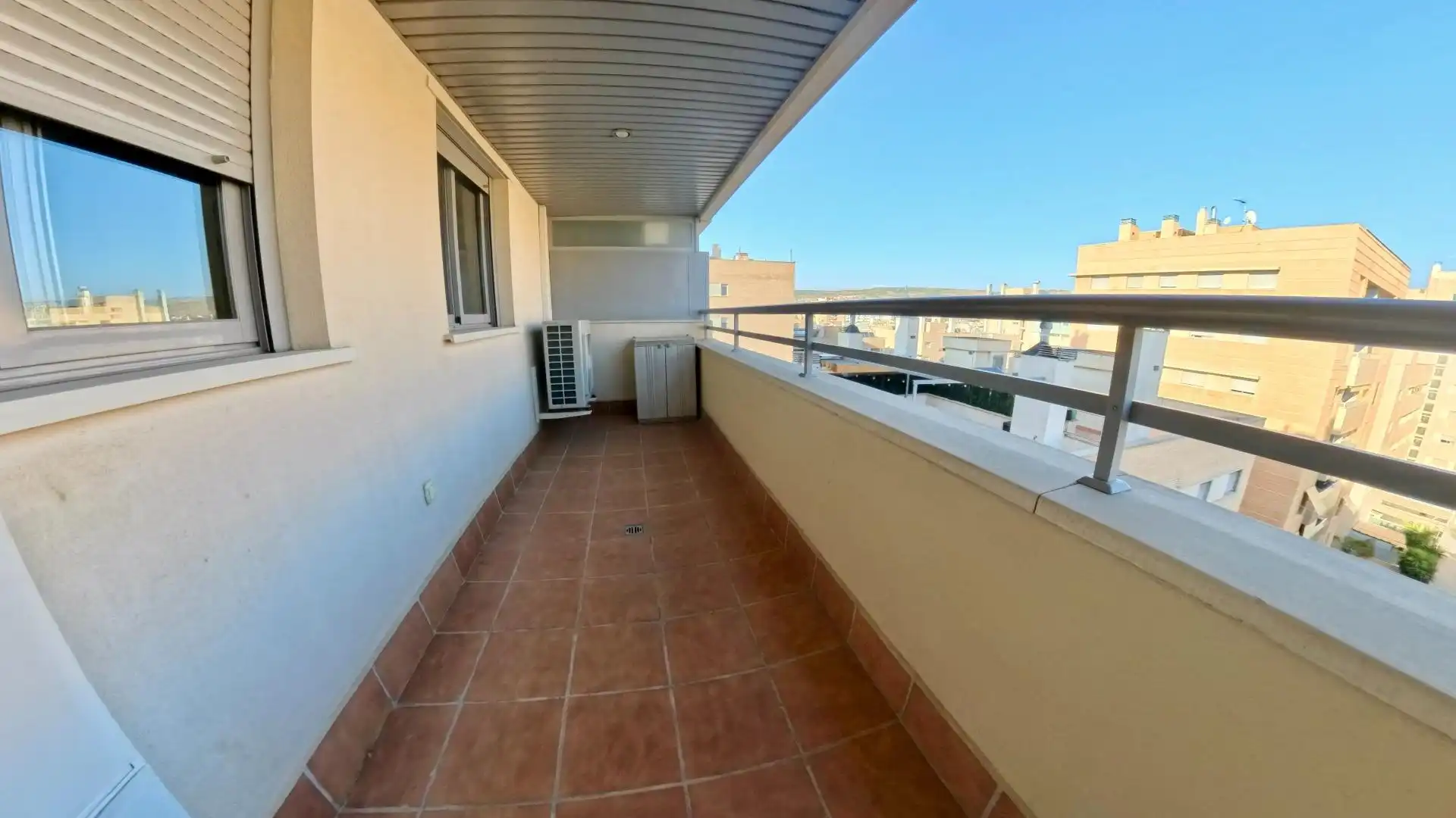 Flat for sale in Avenida Avenida de la Ilustración, 85, Campus de la Salud