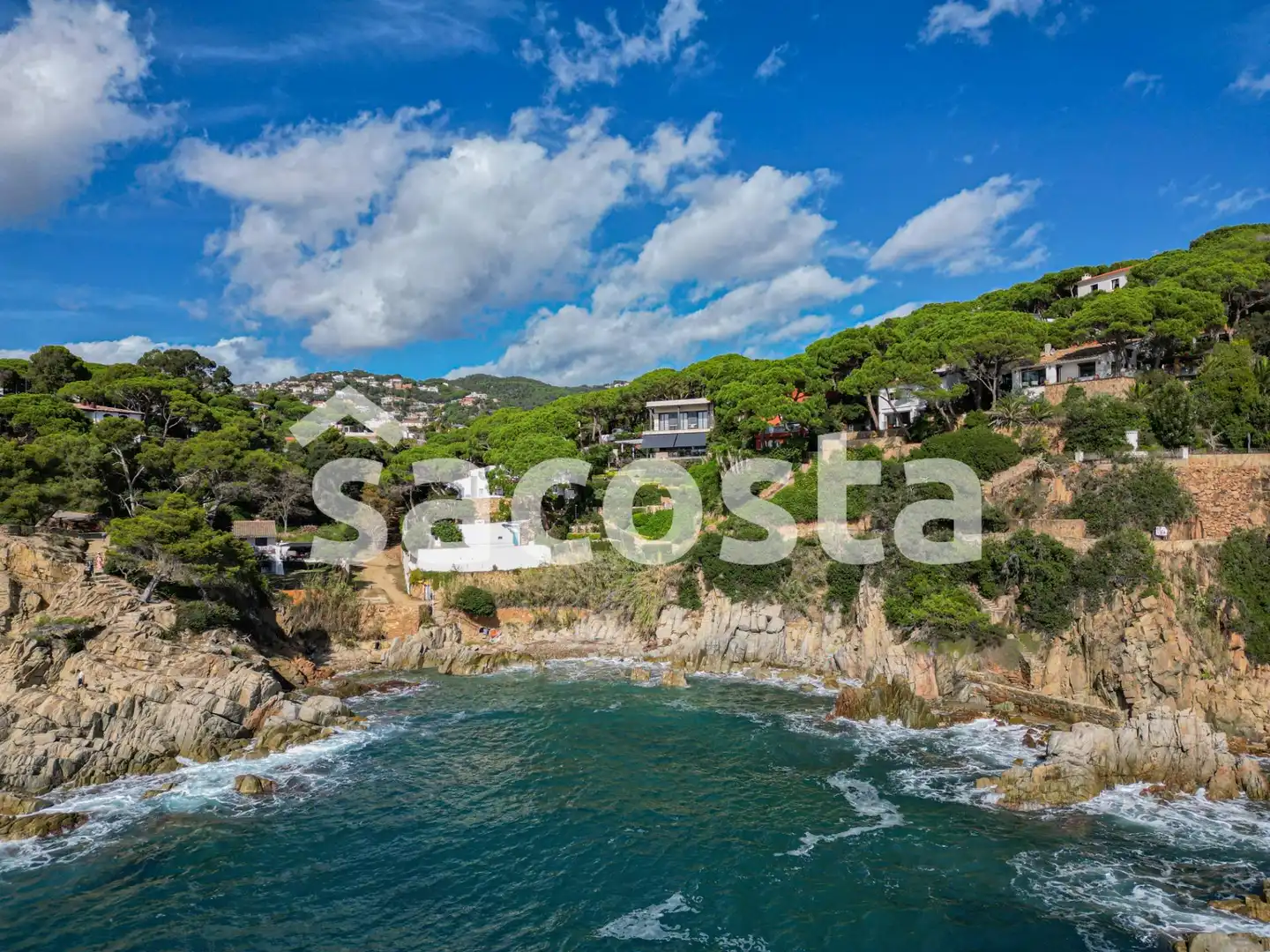 Vista exterior de Casa o xalet en venda en Lloret de Mar amb Calefacció, Jardí privat i Parquet