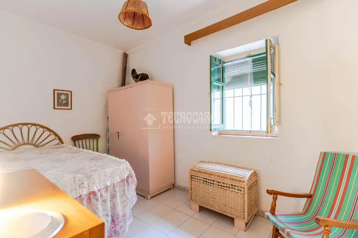Dormitori de Casa o xalet en venda en Motril
