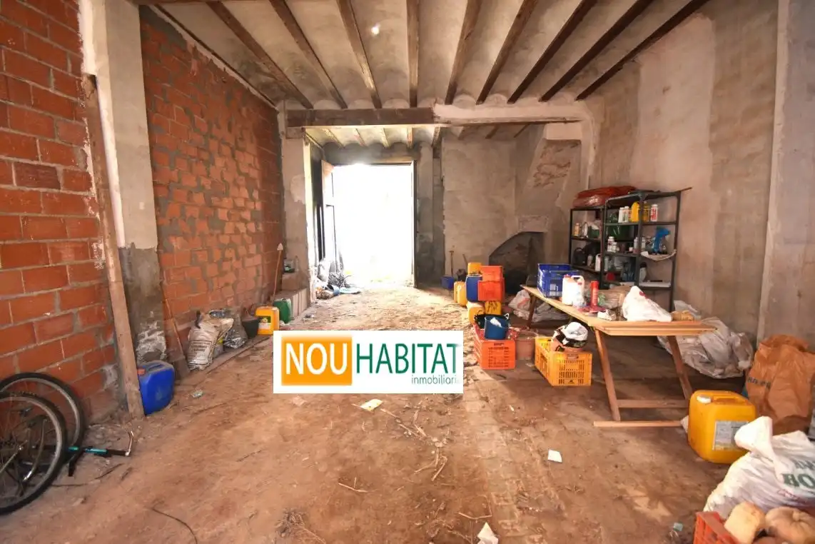Local en venta en Montroi / Montroy