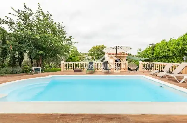 Piscina de Casa o xalet de lloguer en Torrent amb Jardí privat i Piscina