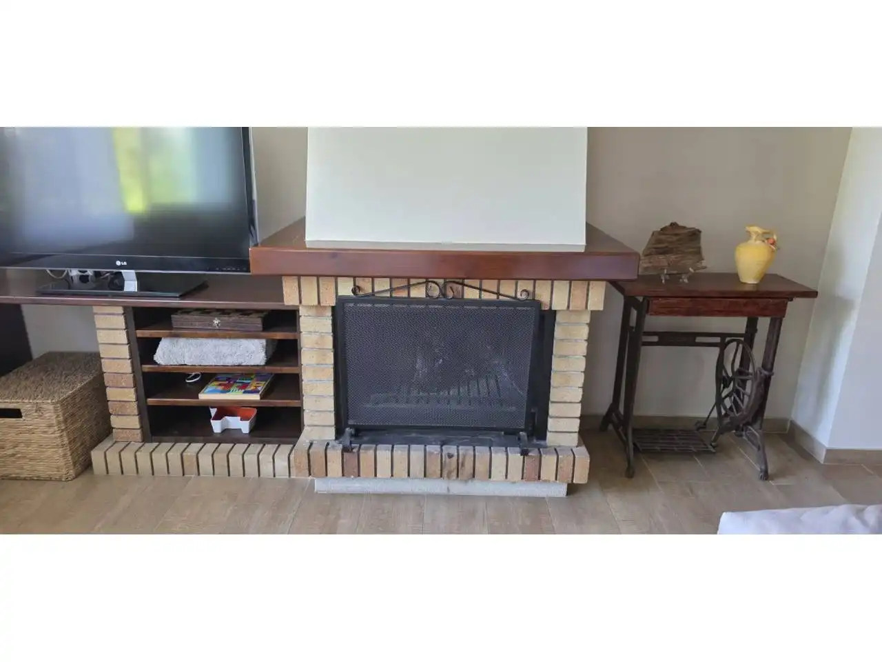 Living room of Houses for sale in Argentona  with Heating, Private garden and Terrace