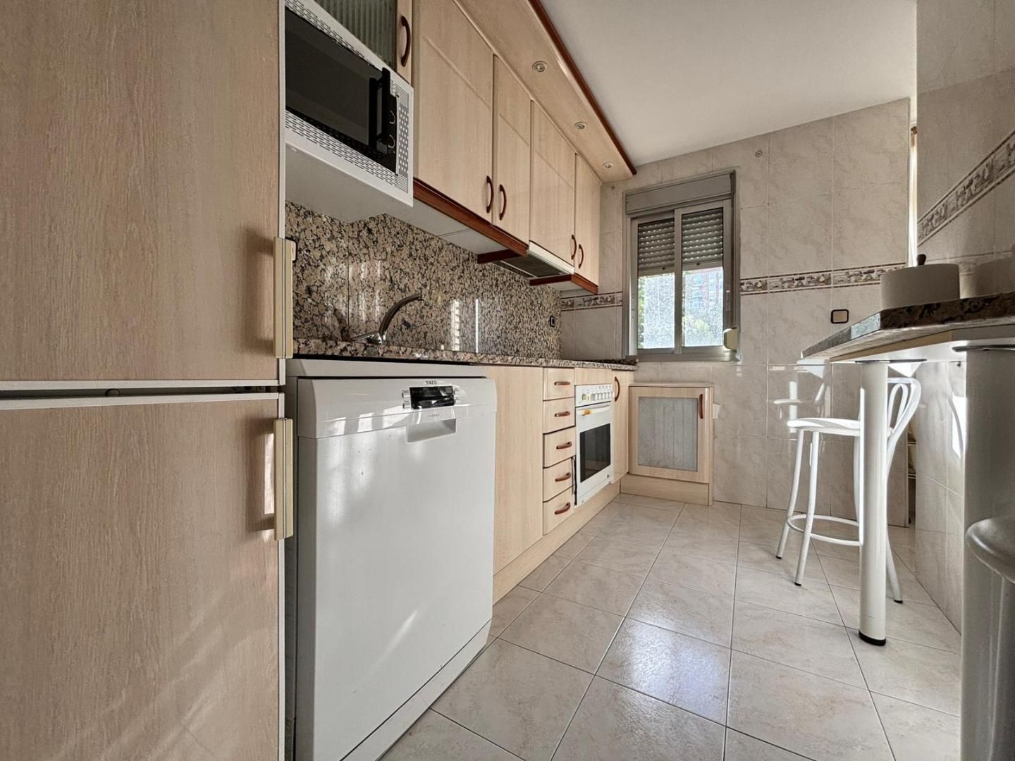 Kitchen of Flat for sale in  Zaragoza Capital  with Storage room