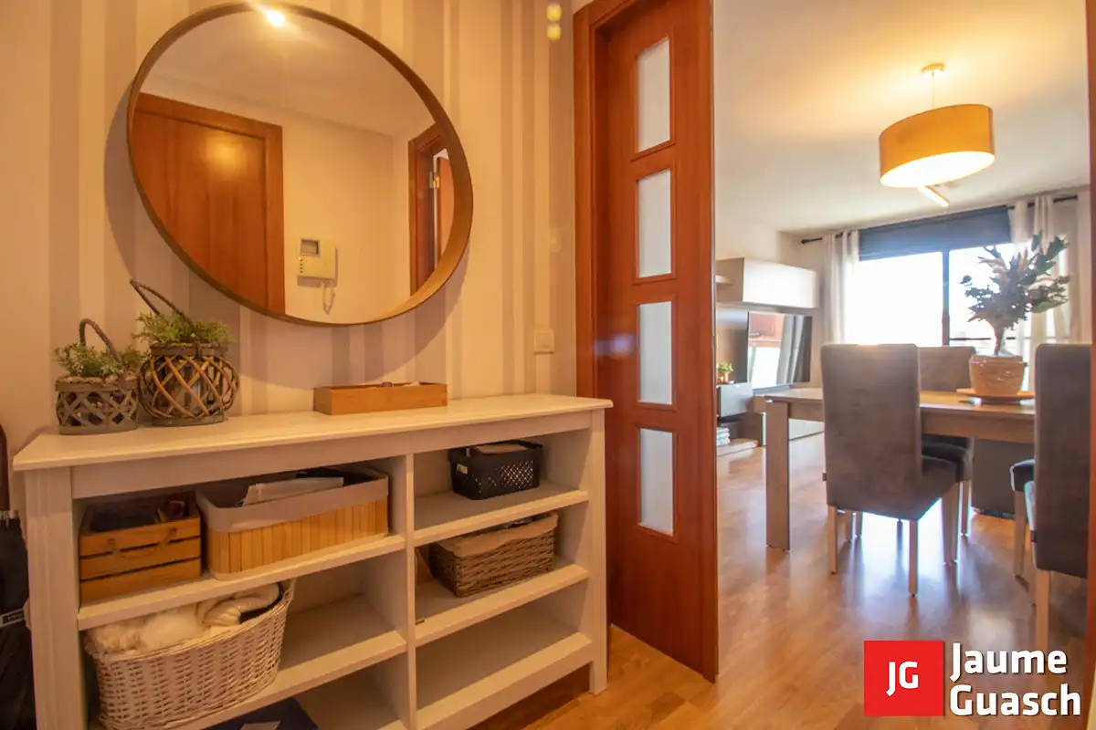 Wohnung zum Verkauf in Torredembarra mit Klimaanlage, Heizung und Parkett