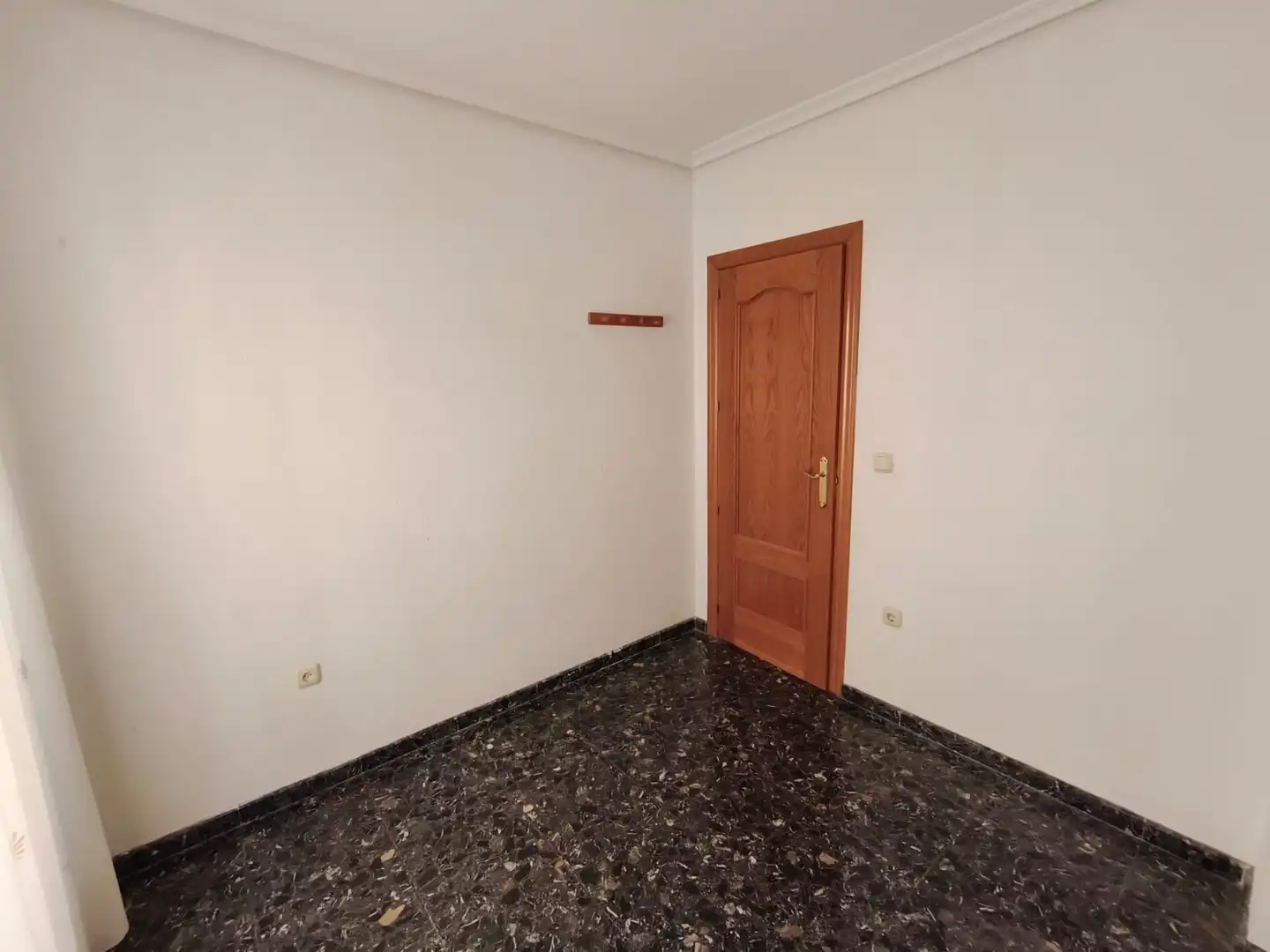 Wohnung zur Miete in Albacete mit Klimaanlage, Heizung und Möbliert