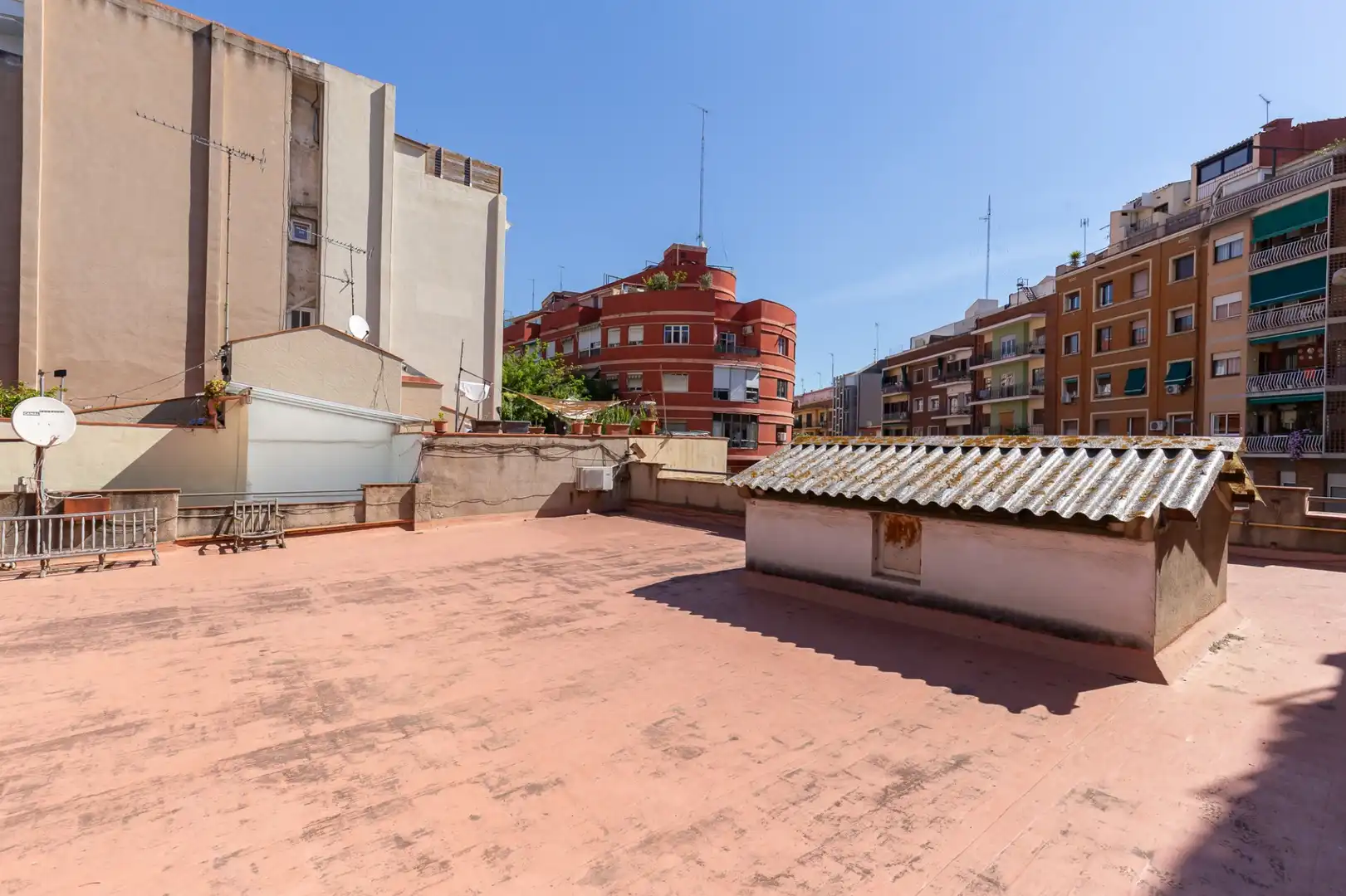 Terrassa de Casa adosada en venda en Barcelona amb Terrassa i Traster