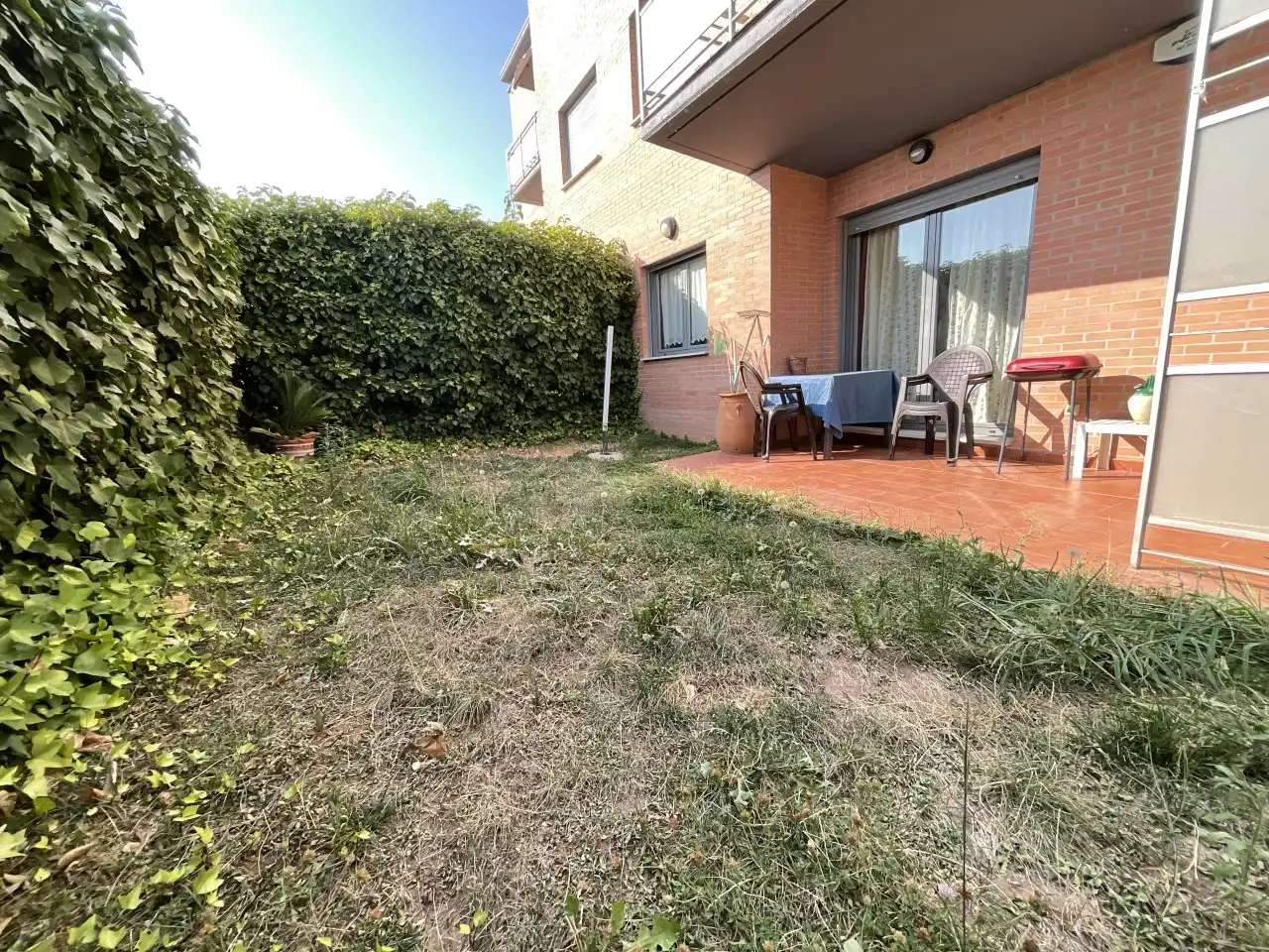 Jardí de Pis en venda en Cirueña amb Calefacció, Terrassa i Traster