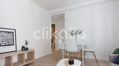 Foto 5 de Piso en venta en El Plantinar – Avda. La Paz - El Juncal, Sevilla Capital