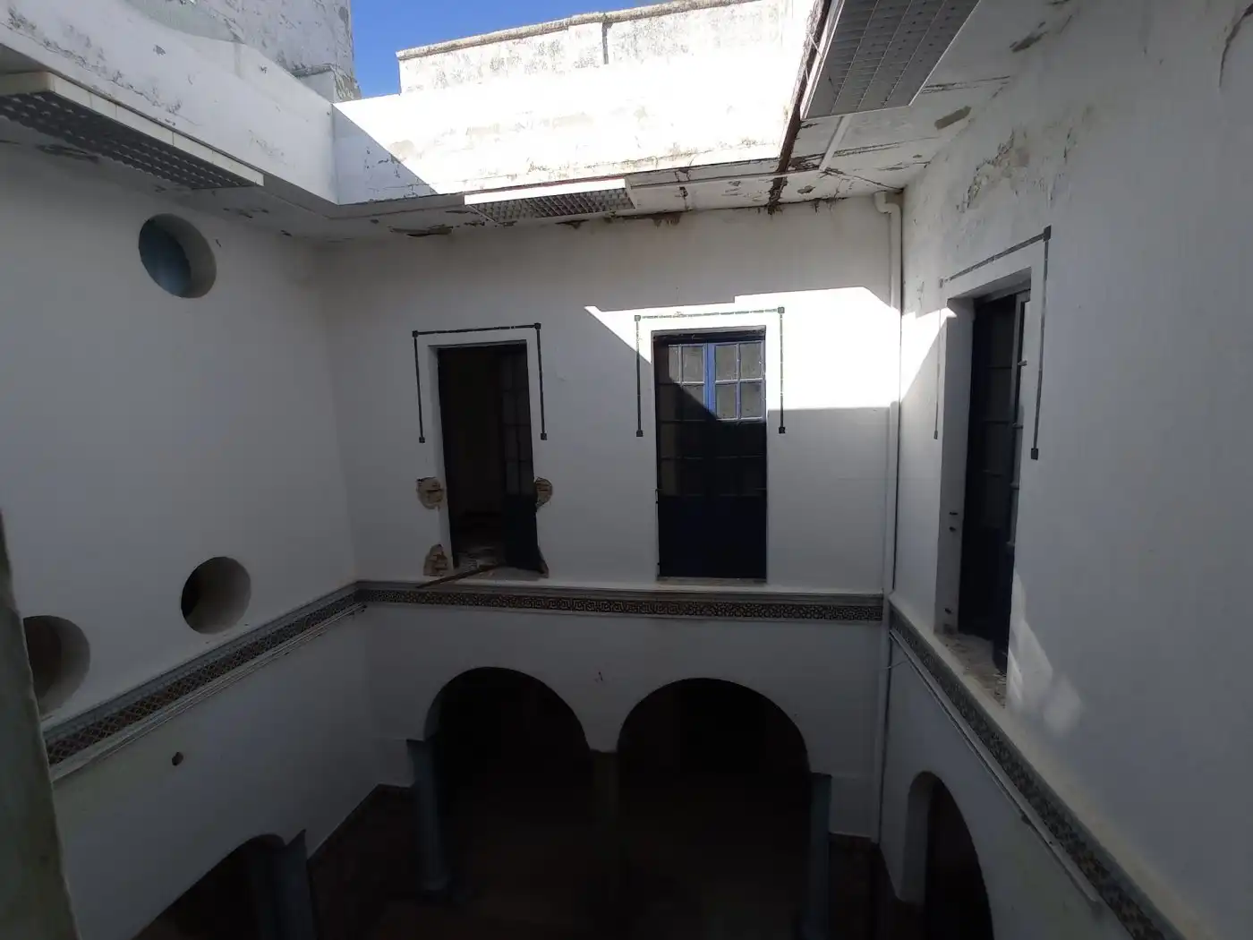 Buildings for sale in Villamartín