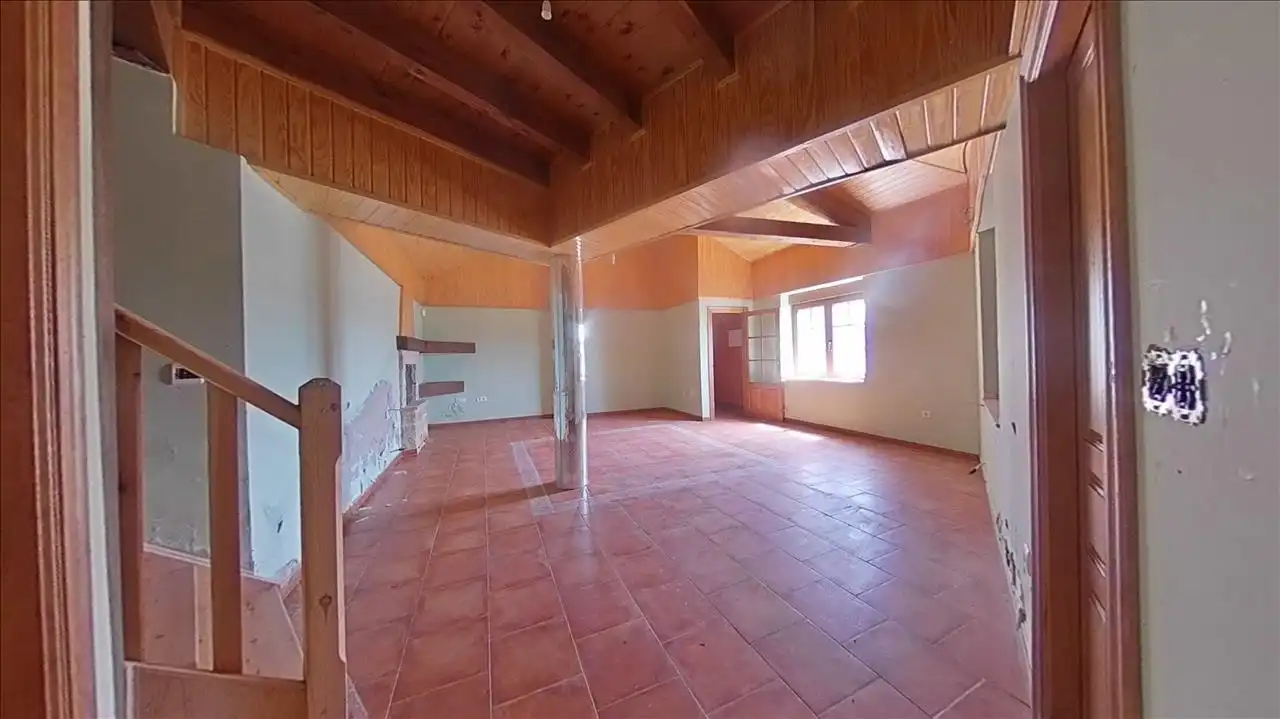 Sala de estar de Casa o chalet en venta en Salinas de Pisuerga con Jardín privado, Parquet y Trastero