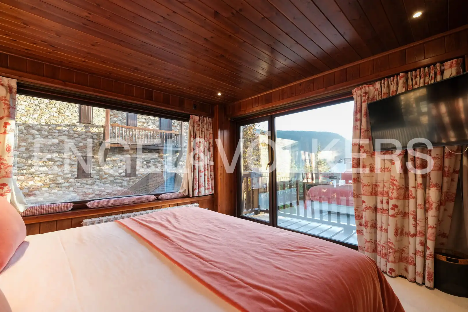 Habitación de Piso en venta en Naut Aran con Trastero y Balcón