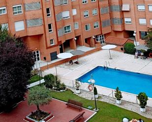 Piscina de Pis de lloguer en  Madrid Capital amb Aire condicionat, Calefacció i Terrassa