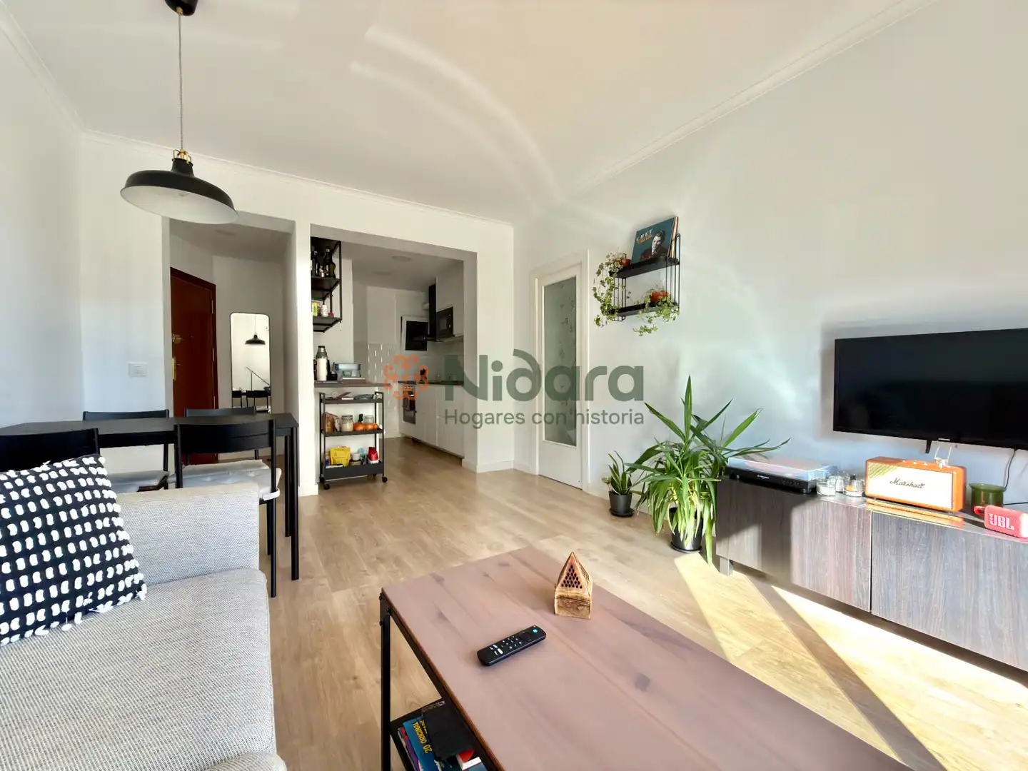 Living room of Flat for sale in Barcelona  with Air Conditioner, Heating and Parquet flooring