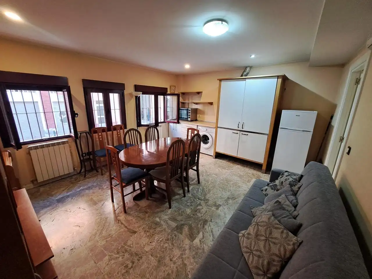 Apartamento de alquiler en Zaragoza con Aire acondicionado, Calefacción y Parquet