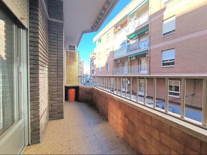 Vista exterior de Pis en venda en Puertollano amb Aire condicionat, Calefacció i Terrassa