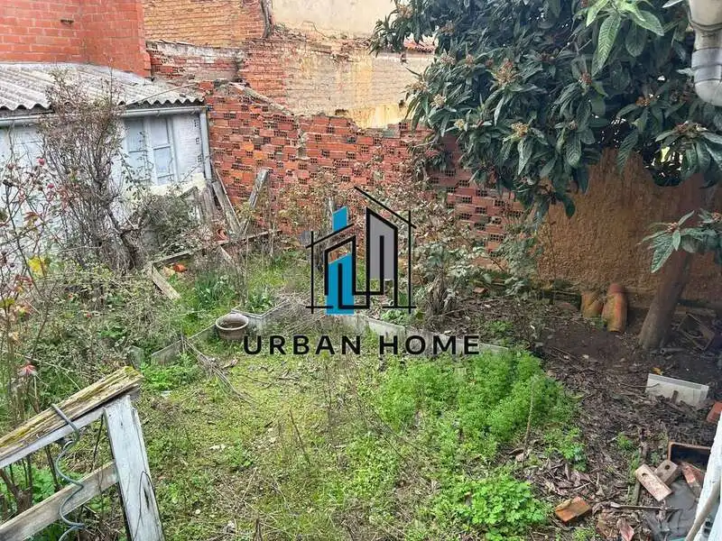 Haus oder Chalet zum Verkauf in Calle Juan de Juni, Las Ventas