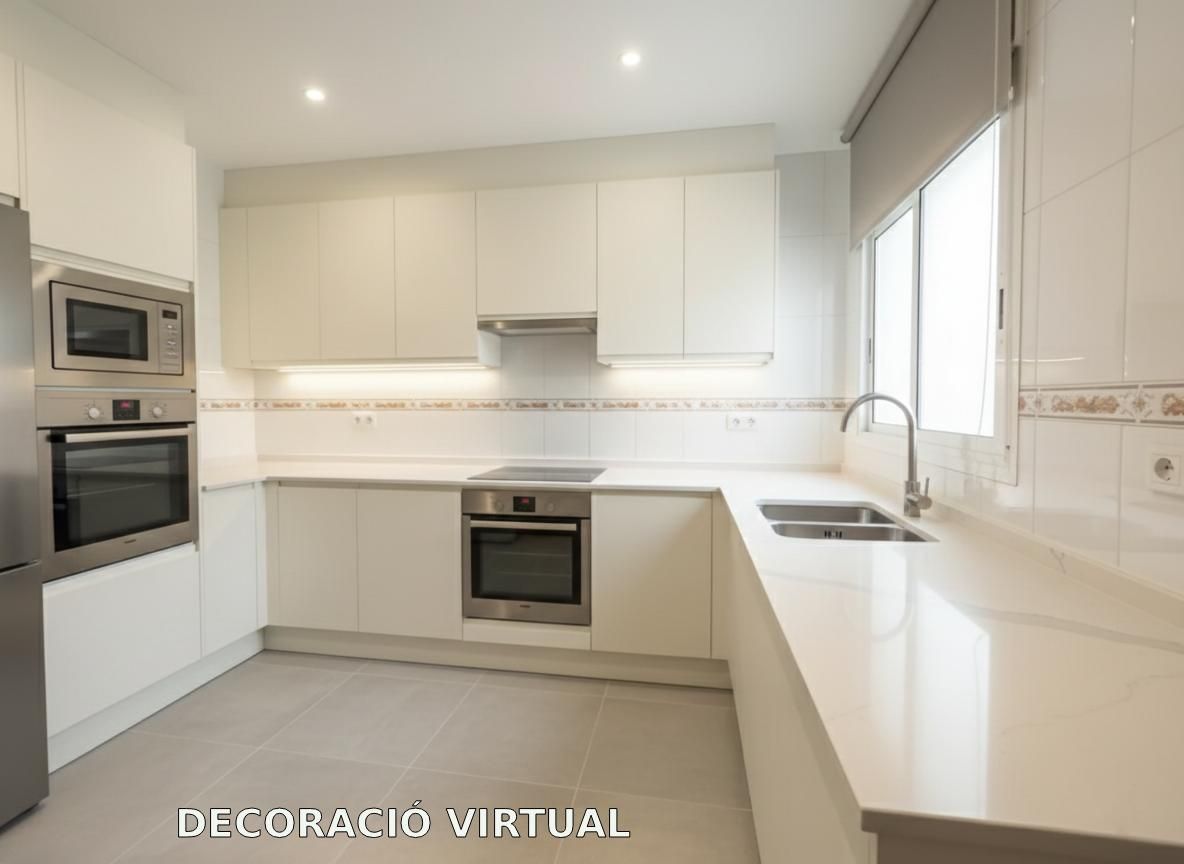 Küche von Wohnung zum Verkauf in  Lleida Capital mit Klimaanlage und Balkon