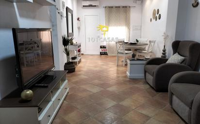 House or chalet for sale in Sueca  with Air Conditioner and Balcony