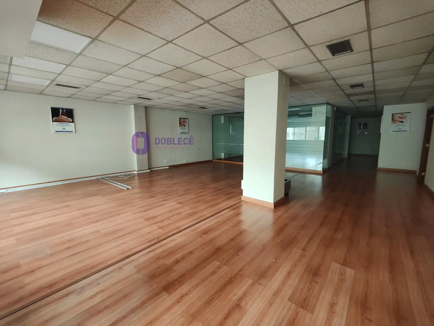 Oficina amb ascensor en venda a Rúa de García Barbón