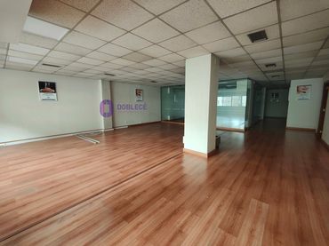 Oficina amb ascensor en venda a Rúa de García Barbón