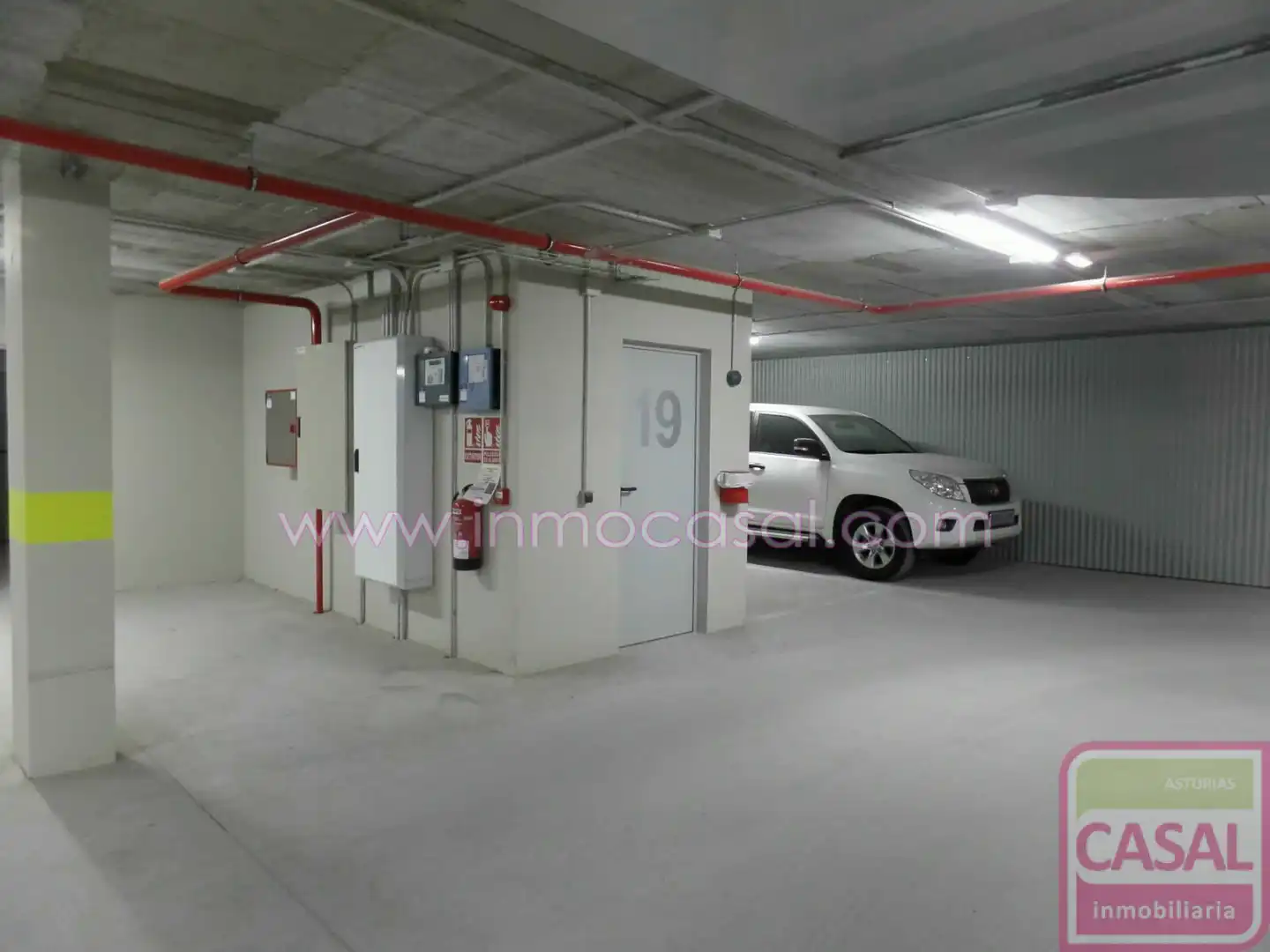 Parking of Garage for rent in Vallobín - La Florida