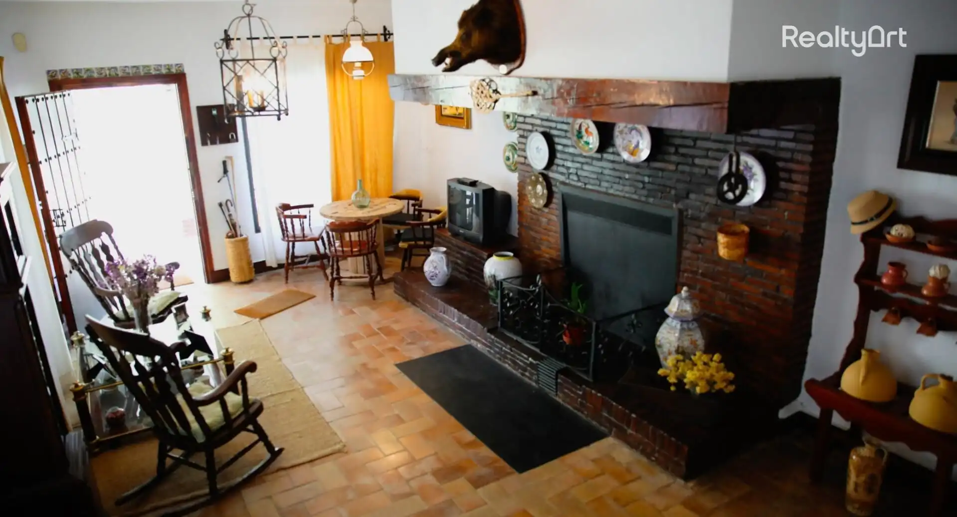 Sala d'estar de Casa o xalet en venda en El Castillo de las Guardas amb Aire condicionat, Calefacció i Jardí privat