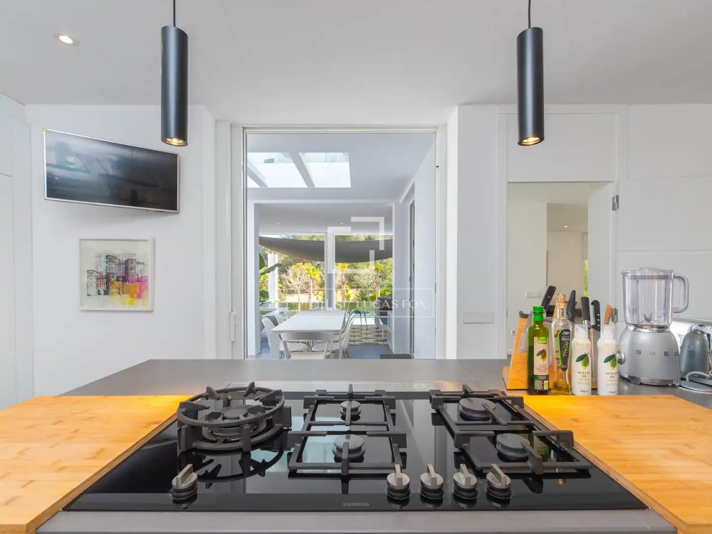 Kitchen of Houses for sale in Santa Eulària des Riu  with Air Conditioner, Heating and Terrace