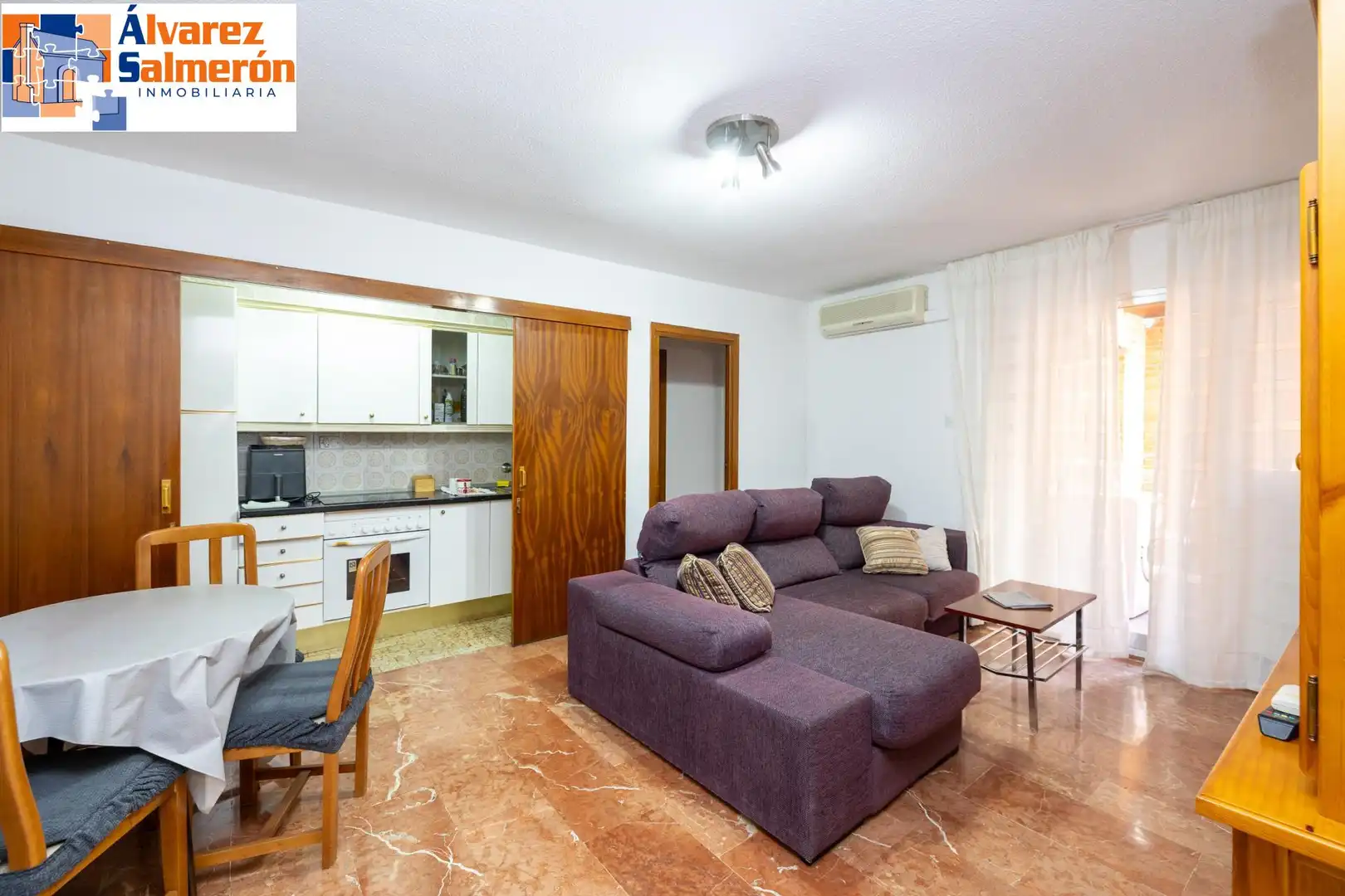 Wohnzimmer von Wohnungen zum Verkauf in Granada