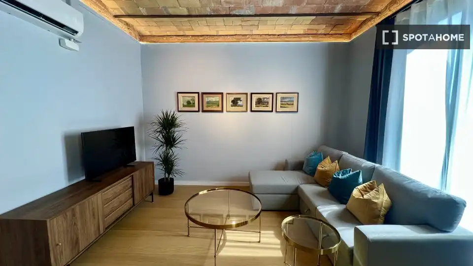 Flat with terrace to rent in Eixample, imagen 13