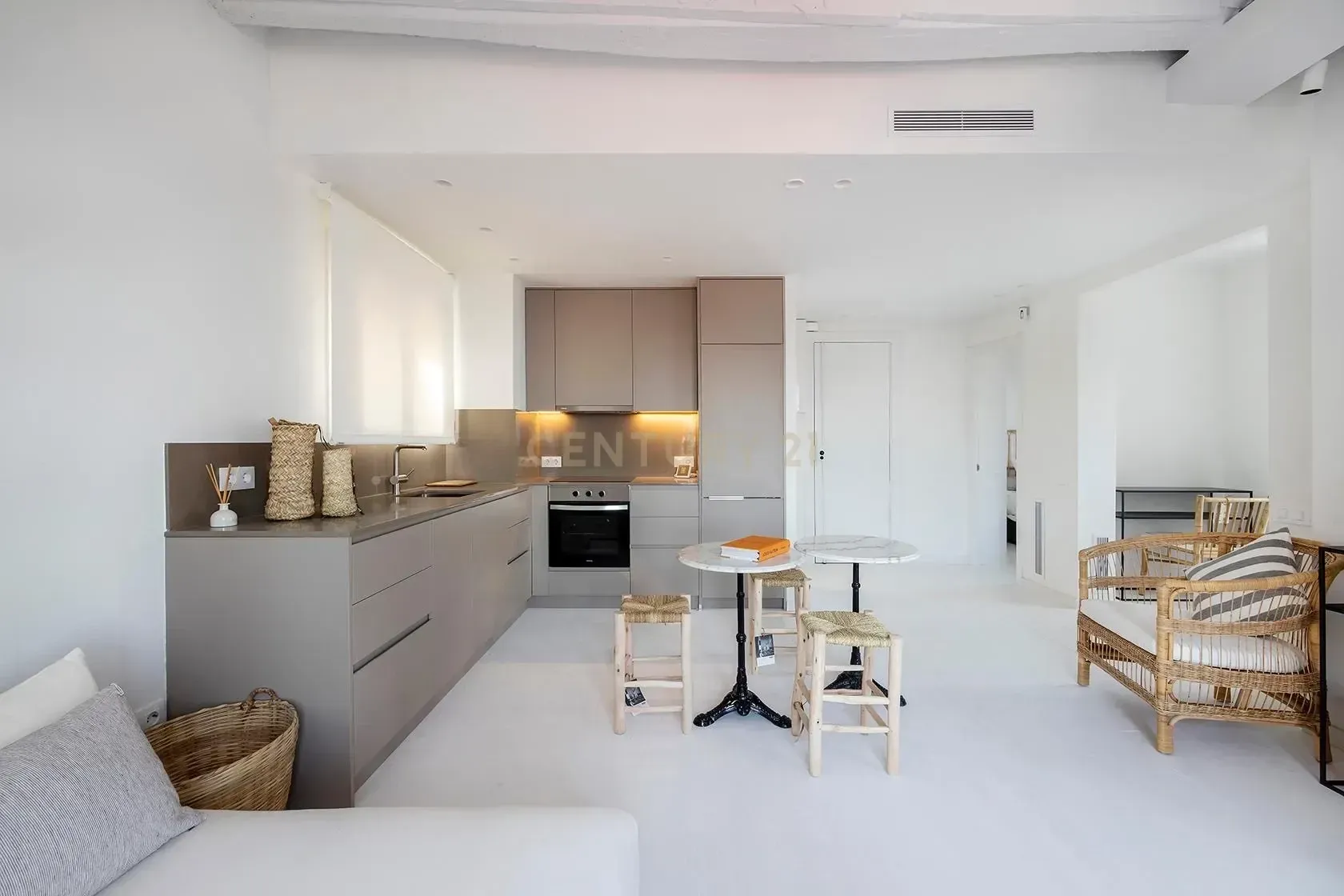 Kitchen of House or chalet for sale in  Barcelona Capital  with Air Conditioner and Terrace