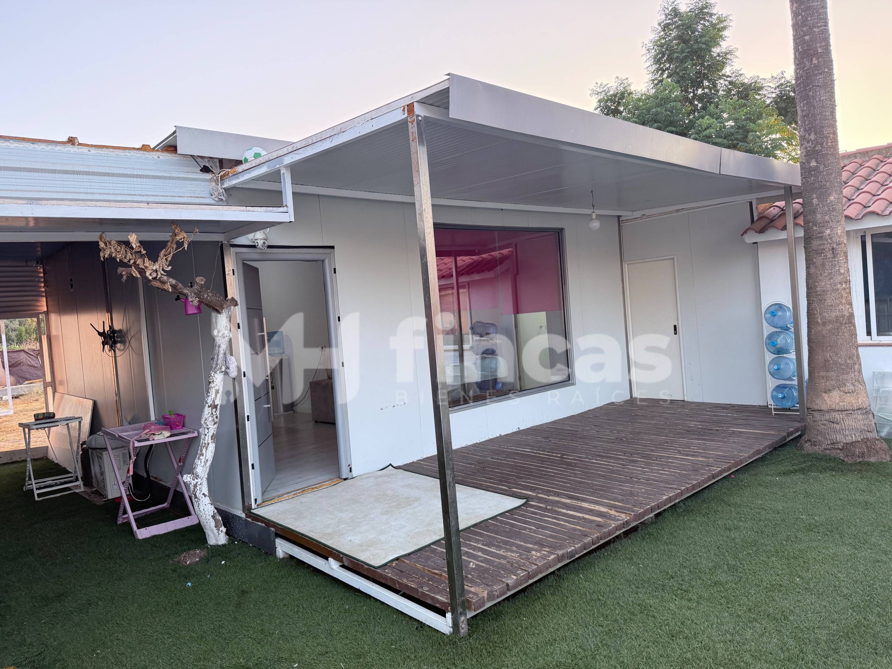 Vista exterior de Casa o chalet en venta en Carmona con Terraza