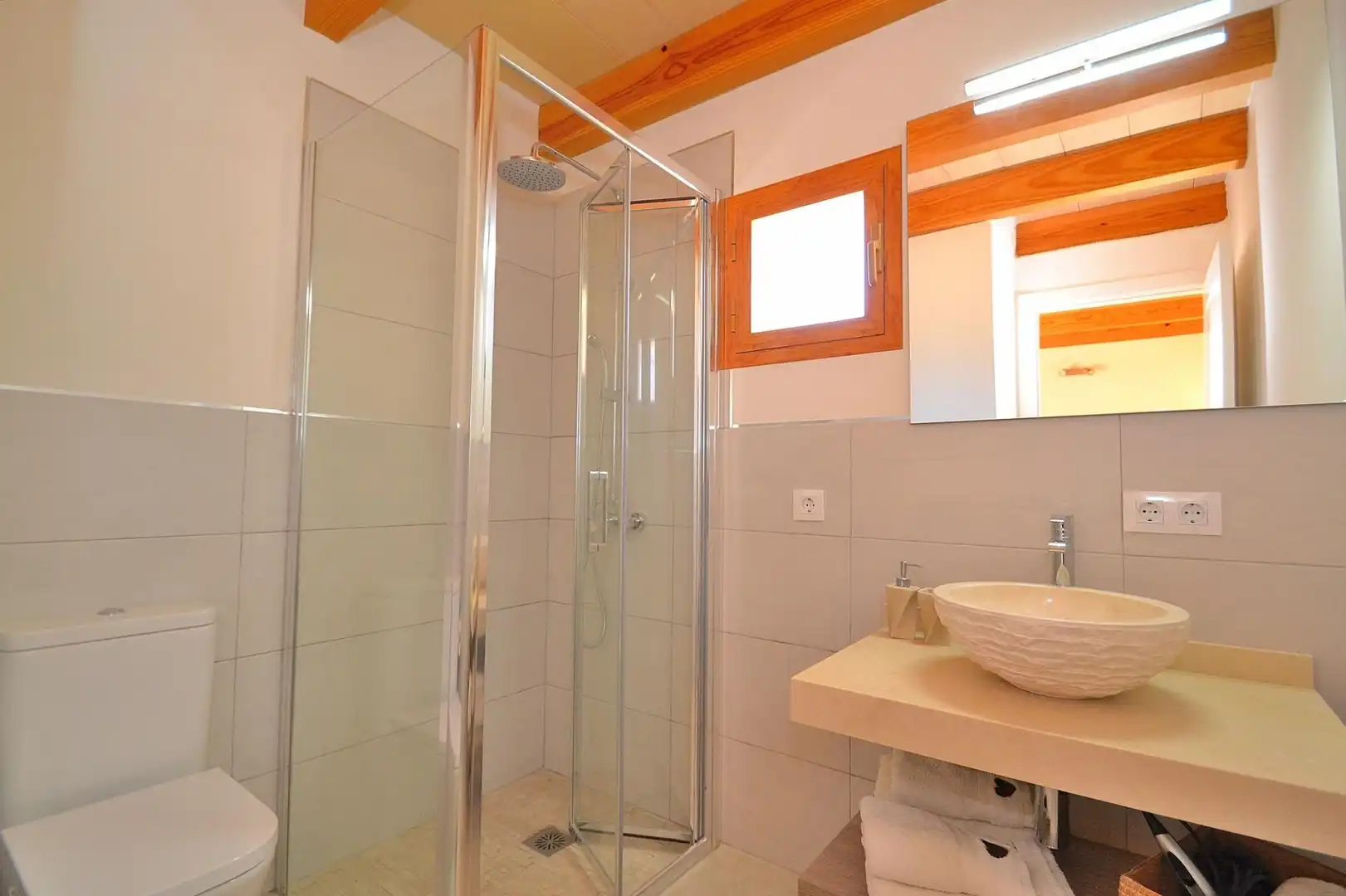 Bathroom of Country homes for rent in Llubí  with Private garden, Terrace and Swimming Pool