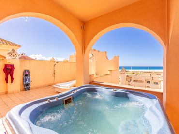 Mini appartamento con balcone in vendita a Mar Adriatico