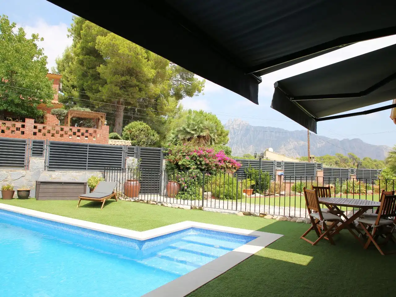 Villa avec piscine à vendre à Carrer Alemanya 10D