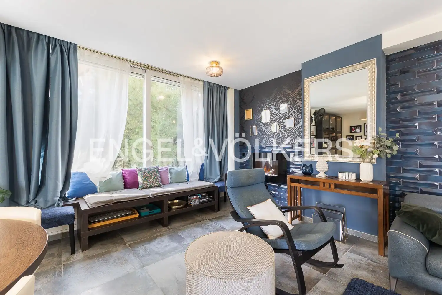 Sala d'estar de Casa o xalet de lloguer en Chiva amb Aire condicionat, Calefacció i Jardí privat