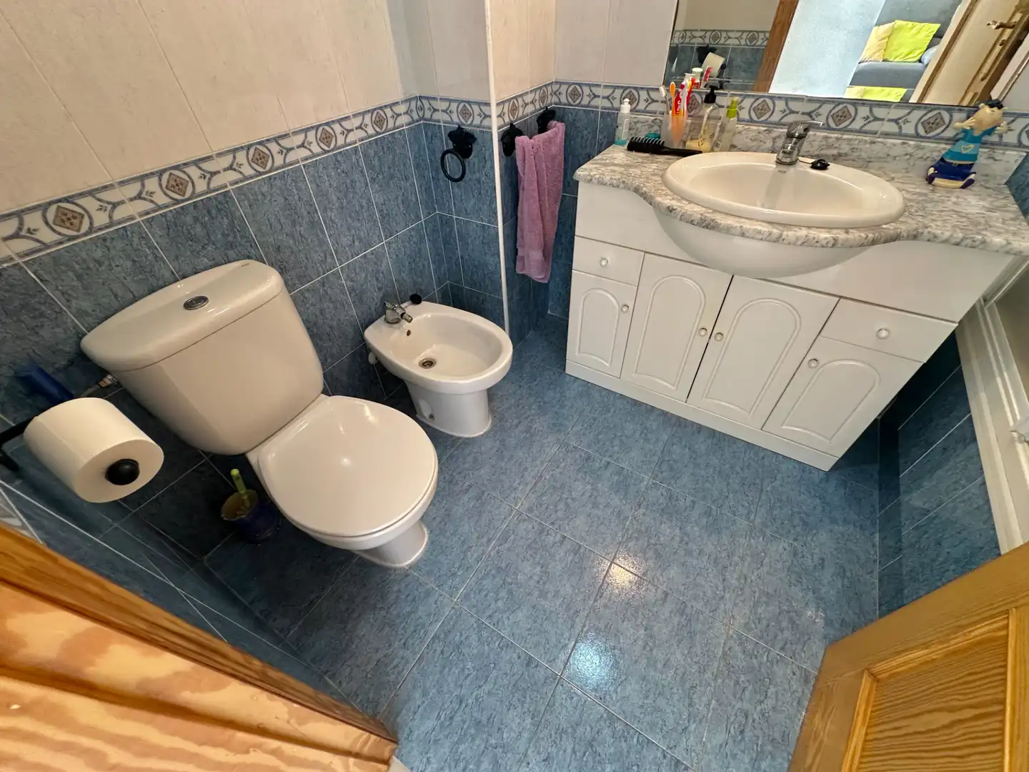 Badezimmer von Dachboden zum Verkauf in Guardamar del Segura mit Klimaanlage, Heizung und Terrasse