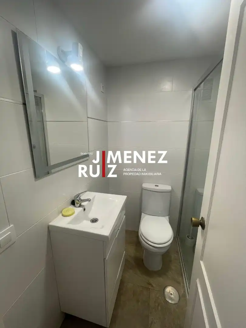 Bathroom of Flat for rent in El Puerto de Santa María  with Balcony