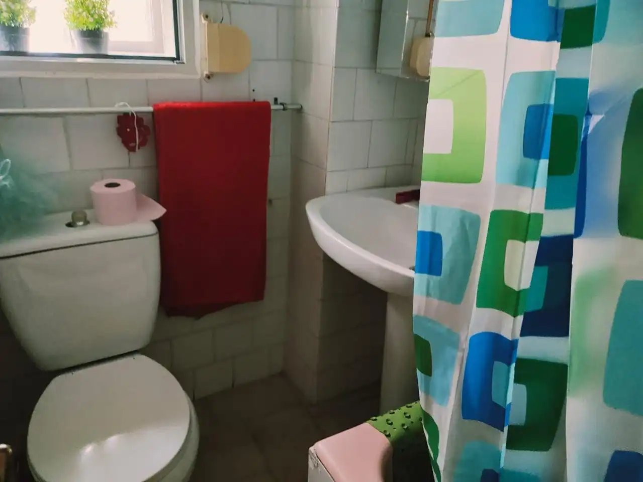 Bathroom of Flat for sale in Zaragoza  with Air Conditioner, Heating and Storage room