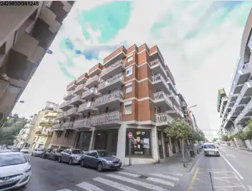 Apartament en venda a C/ Anselm Clave