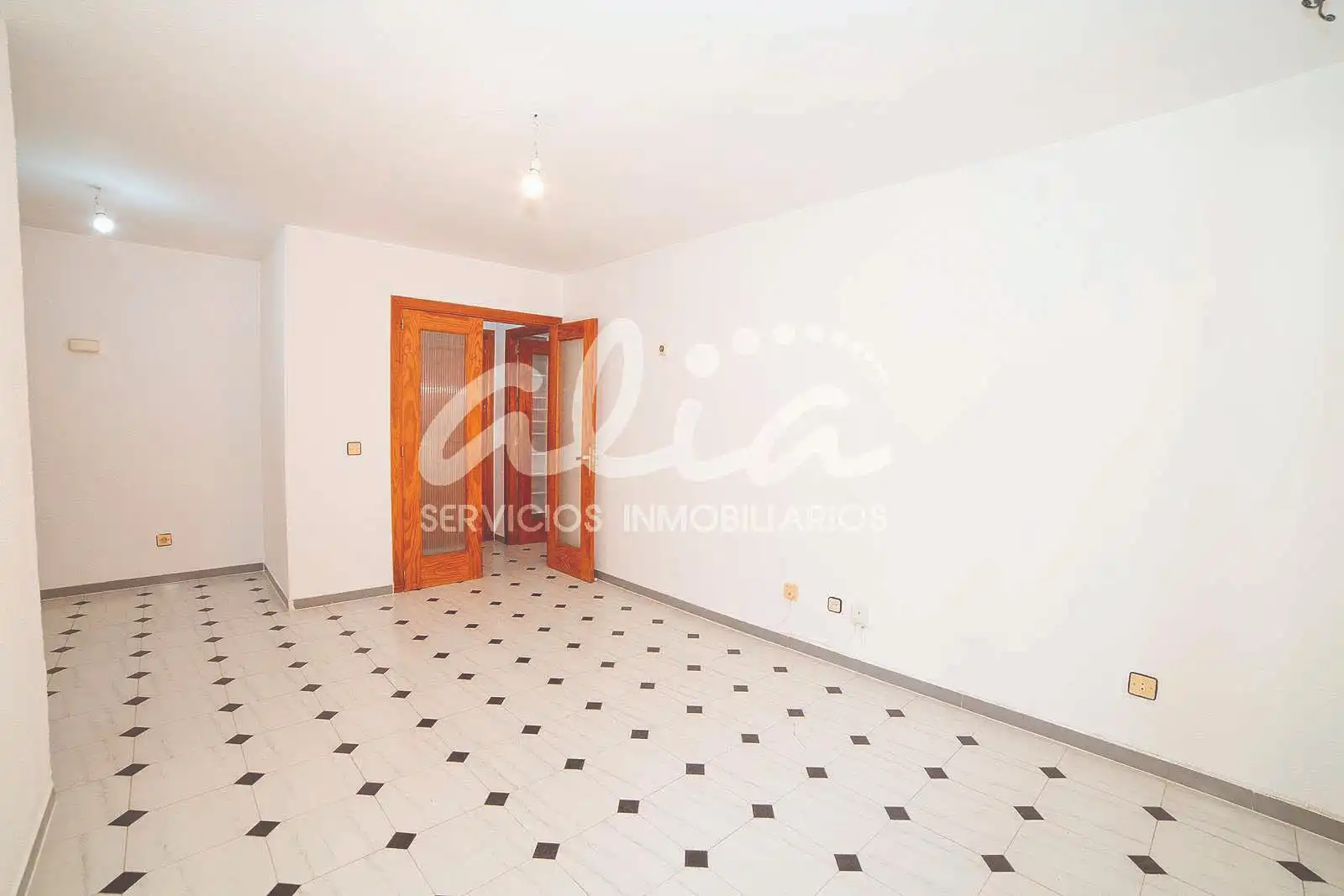 Flat for sale in Pinto  with Air Conditioner, Heating and Terrace