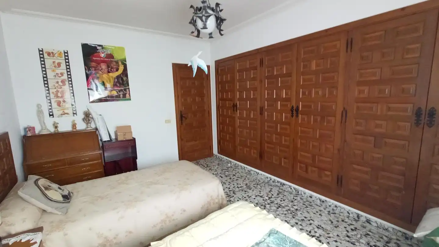 Habitación de Casa o chalet en venta en Pinseque con Calefacción, Jardín privado y Piscina