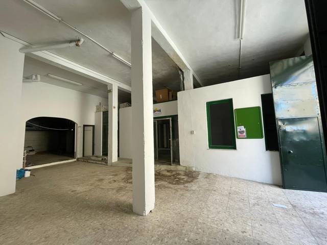 Local comercial en Alquiler en Calle Argüelles, 4 en Vallesequillo